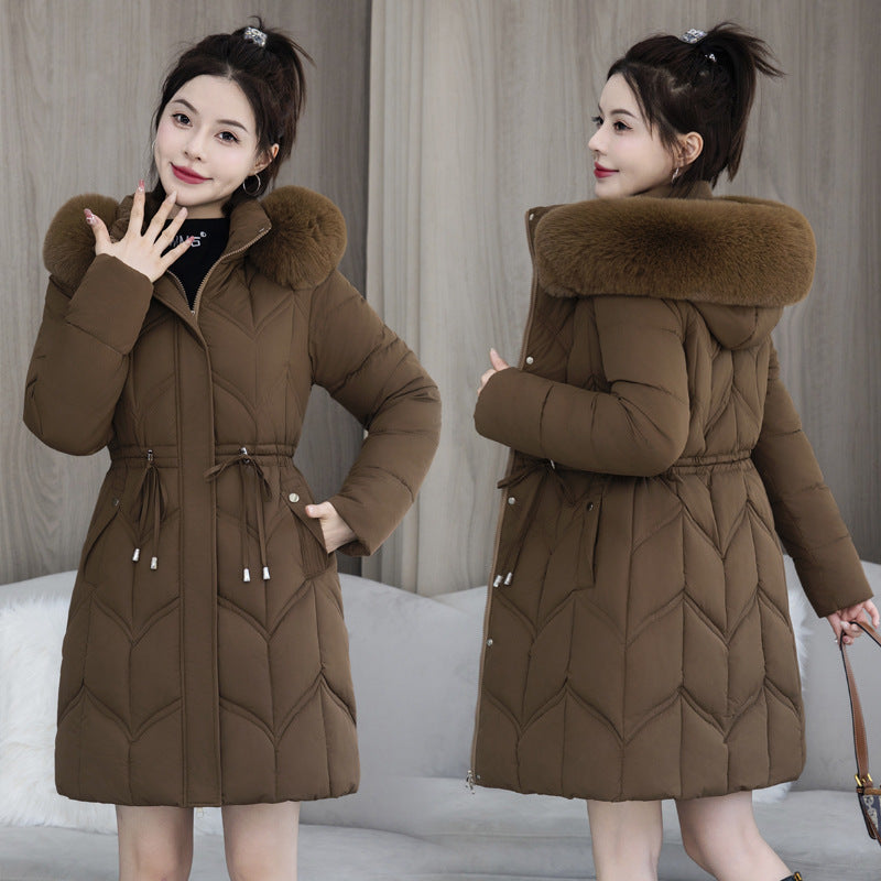Long women's winter coat with faux fur collar