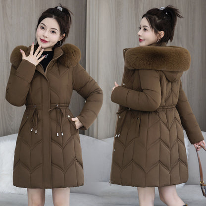 Long women's winter coat with faux fur collar