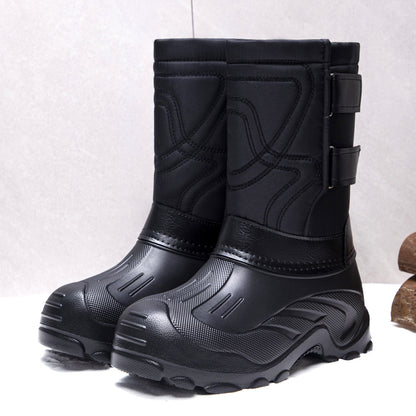 Padded men's winter boots for slipping on