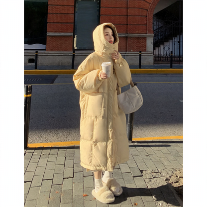 Mid-length, padded women's coat, knee-length