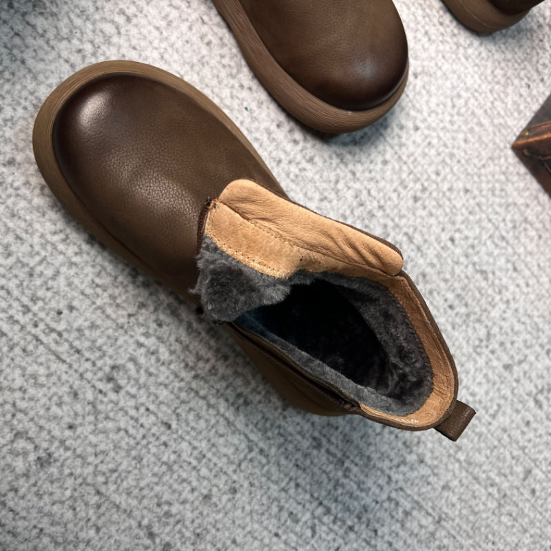 Men's Chelsea boots made of real leather, lined, with zipper