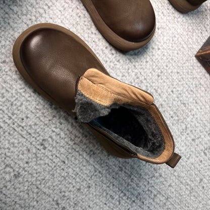 Men's Chelsea boots made of real leather, lined, with zipper