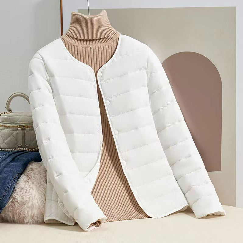 Lightweight, reversible women's quilted jacket