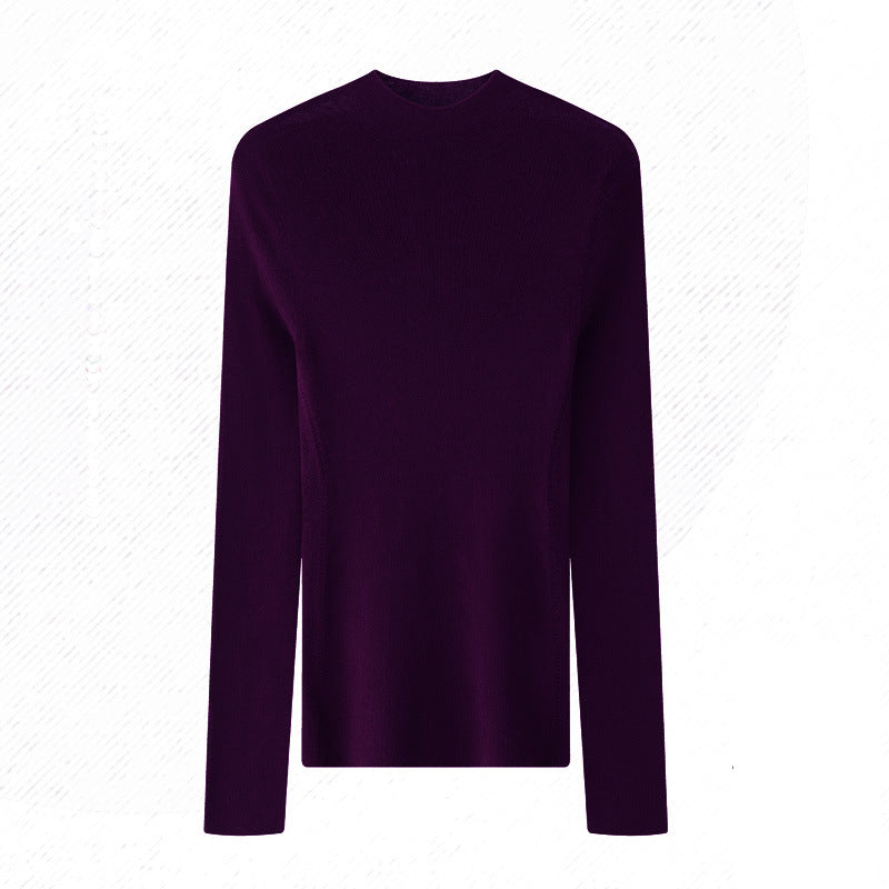 Women's turtleneck sweater made of merino wool