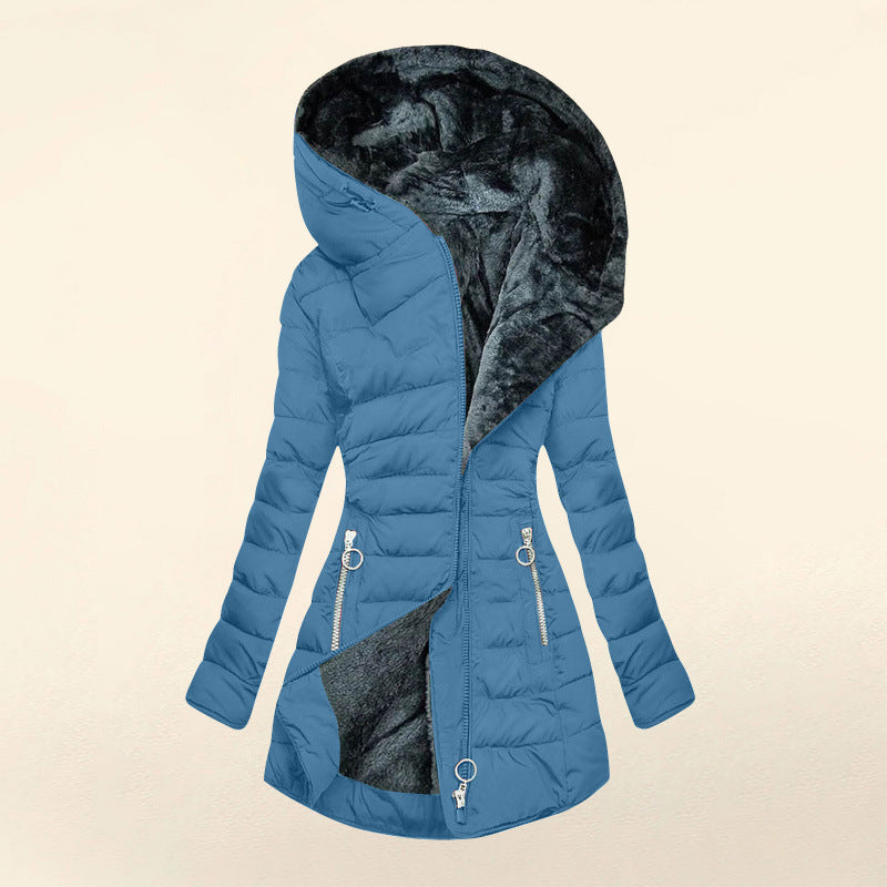 Tailored women's winter coat with hood and faux fur