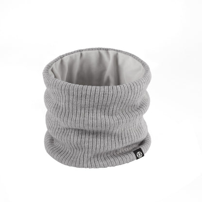 Knitted tubular scarf, lined