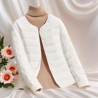 Lightweight, padded women's quilted jacket