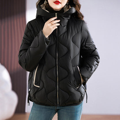 Short women's quilted jacket, shiny, with hood