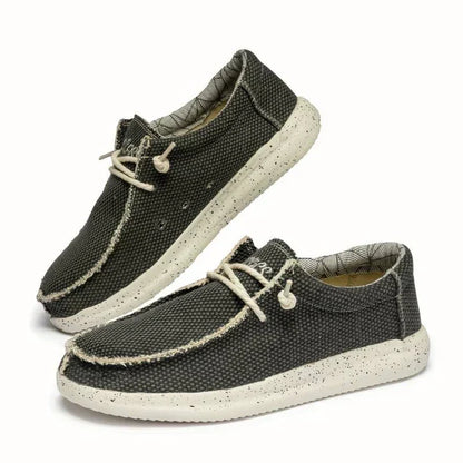 LIGHT COMFORTABLE SLIP-ON SHOES