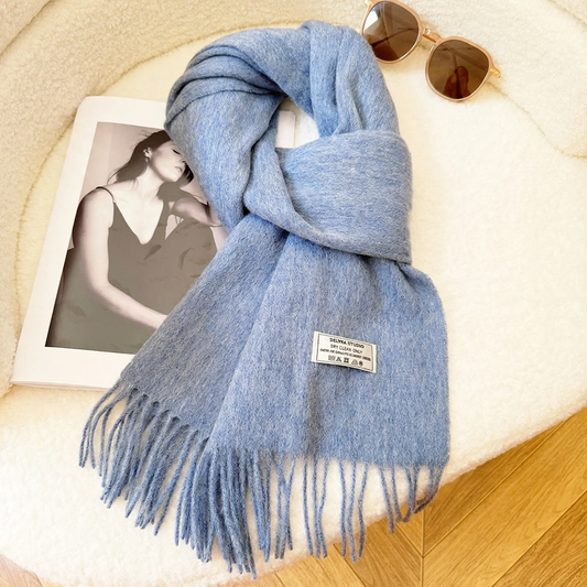 Wool scarf made of 100% wool with fringes, 180x30cm