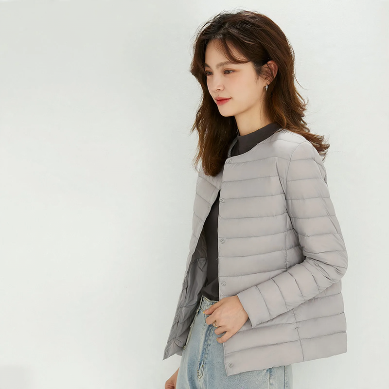 Light women's down jacket, versatile to wear, white duck down