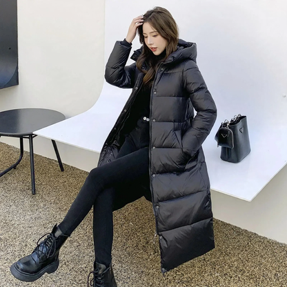 Longer, padded women's coat, knee-length
