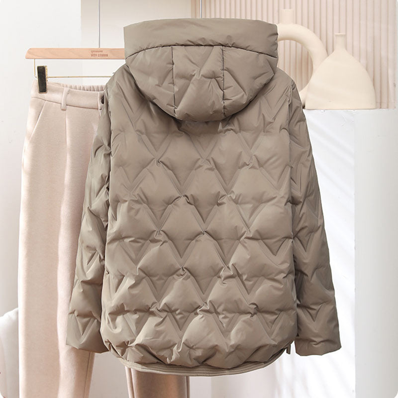 Short, loose down jacket with hood
