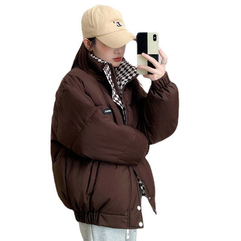 Short women's quilted jacket with stand-up collar