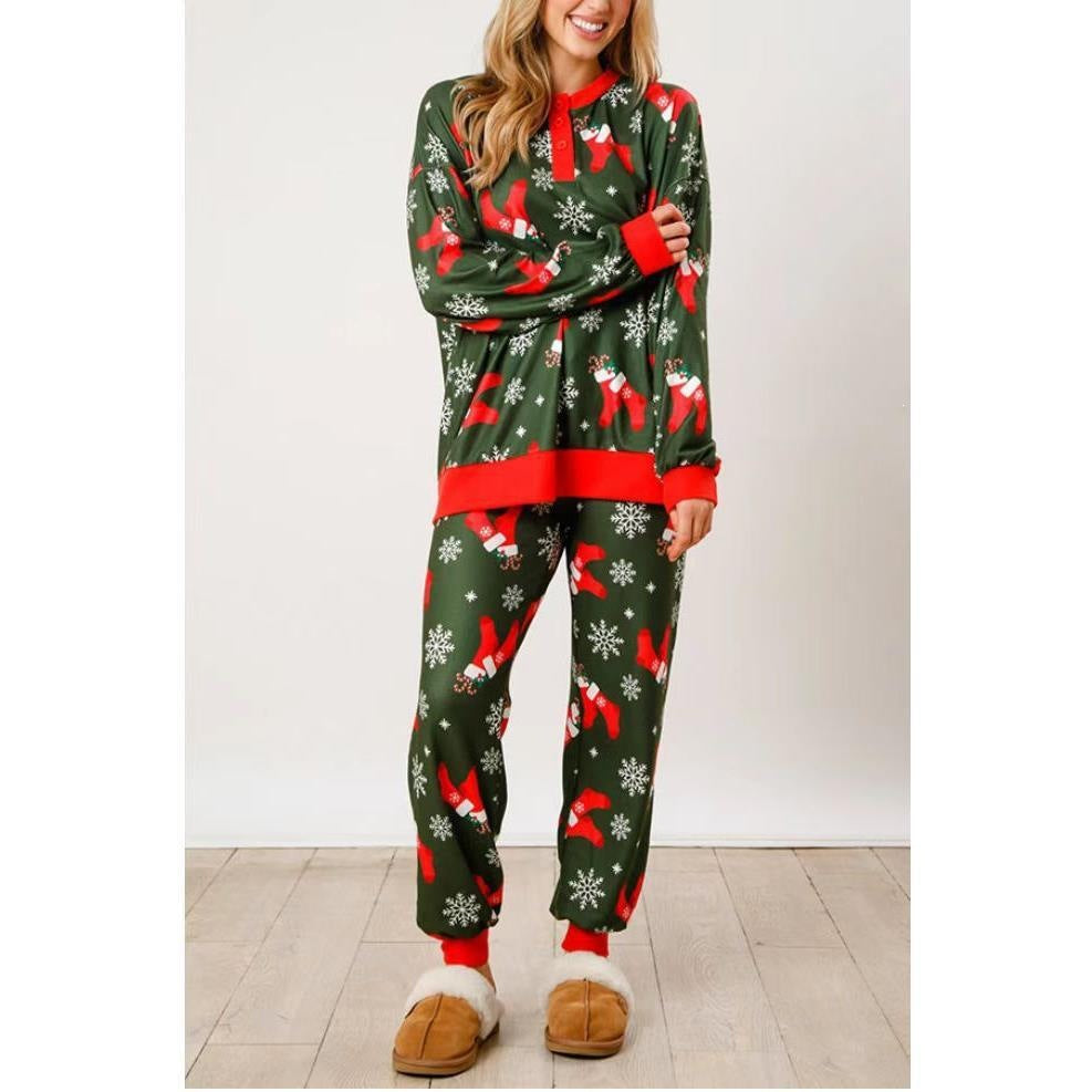 Women's house suit, long-sleeved, with button placket and print
