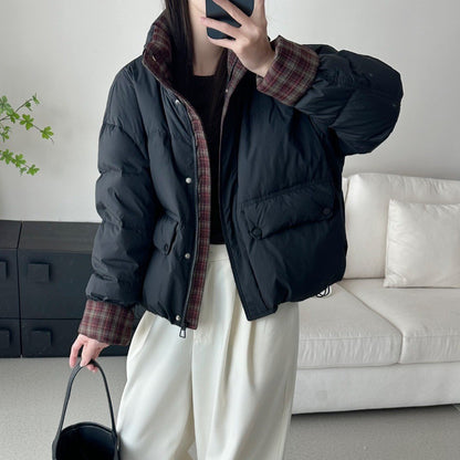 Short women's down jacket with high filling volume