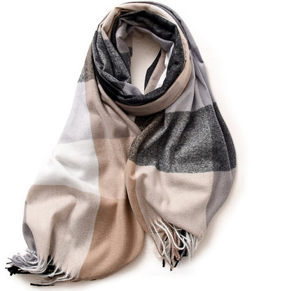 Large winter scarf with check pattern, 180 cm