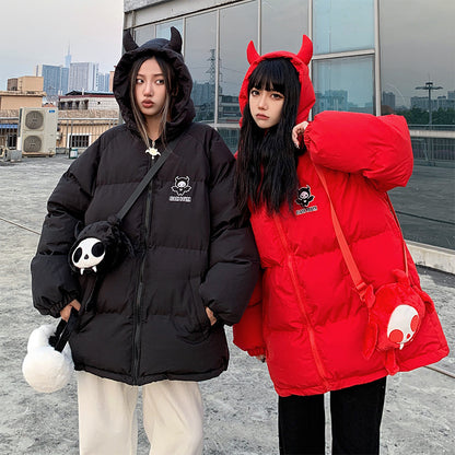 Oversize women's quilted jacket with hood and cartoon motif