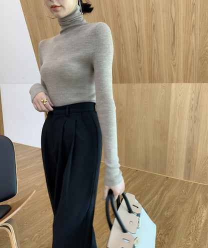 Ladies' knitted pullover with stand-up collar, warm and versatile