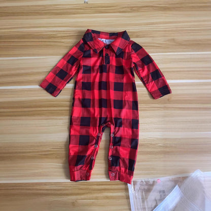 Christmas pajama set for the whole family, checkered
