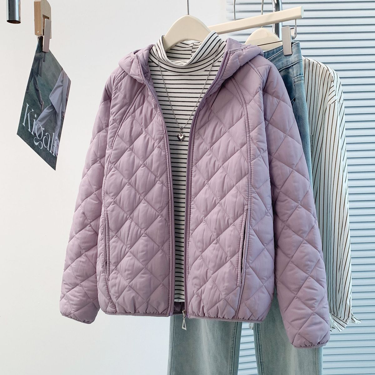 Women’s quilted jacket, lightweight, fitted, with V-neck