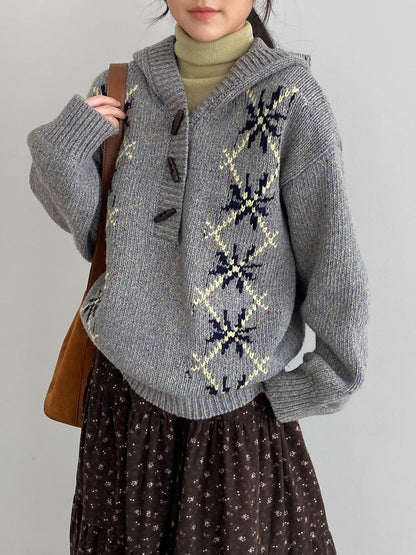 Hooded pullover with snowflake pattern, knitted