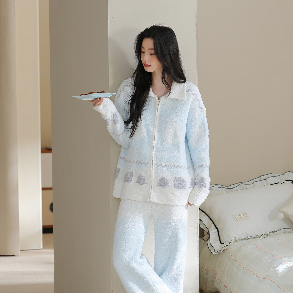 Women's House Suit with Zipper and Notched Lapel