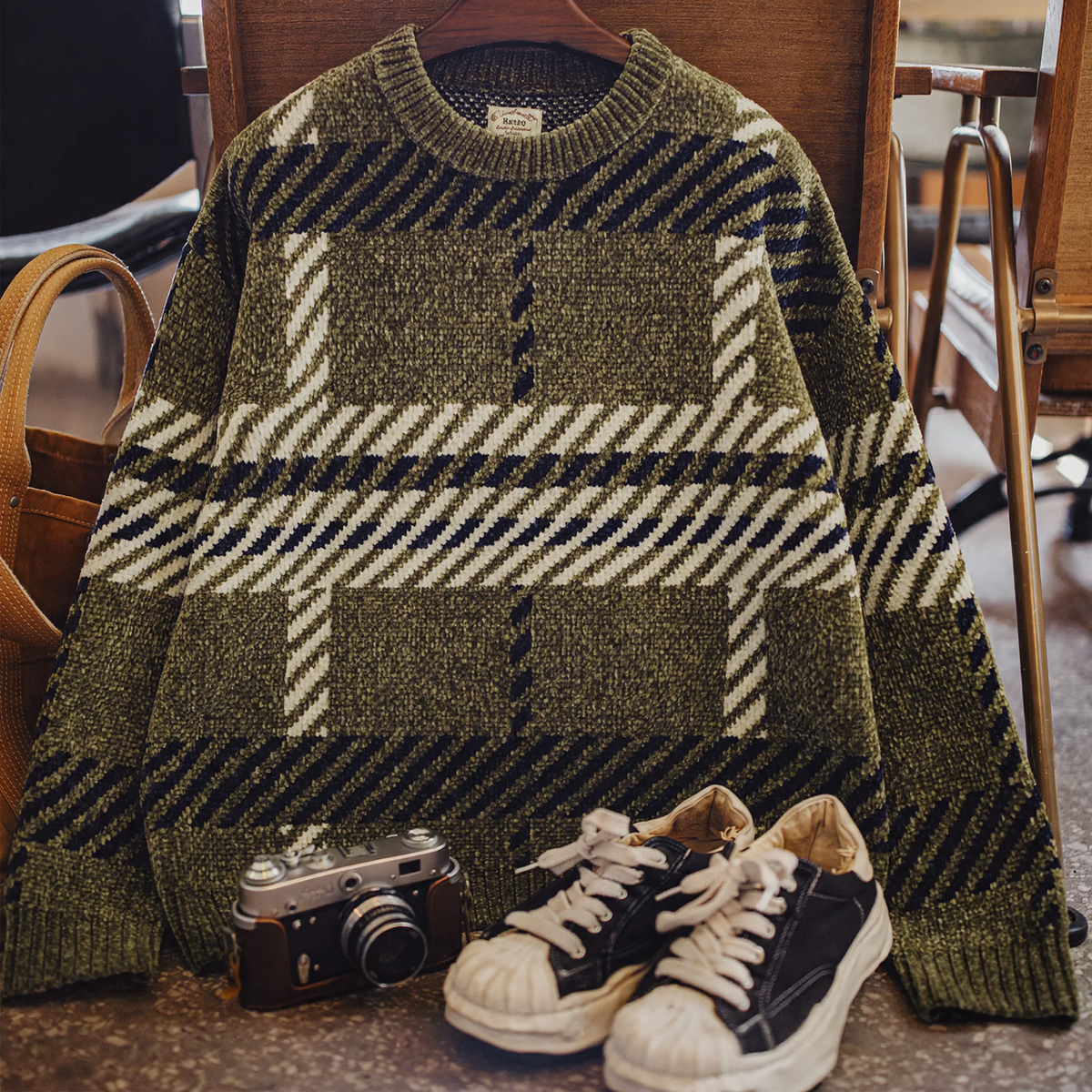 Women's knitted sweater, chenille, checkered, loose
