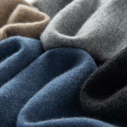 Men's turtleneck sweater made of 100% pure wool