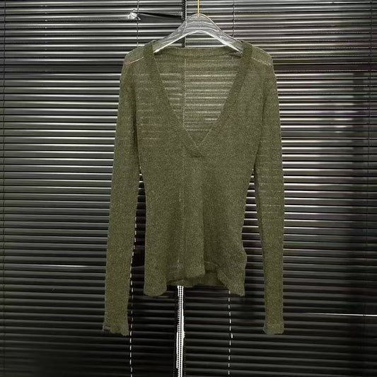 Light V-neck Long Sleeve Knit Sweater
