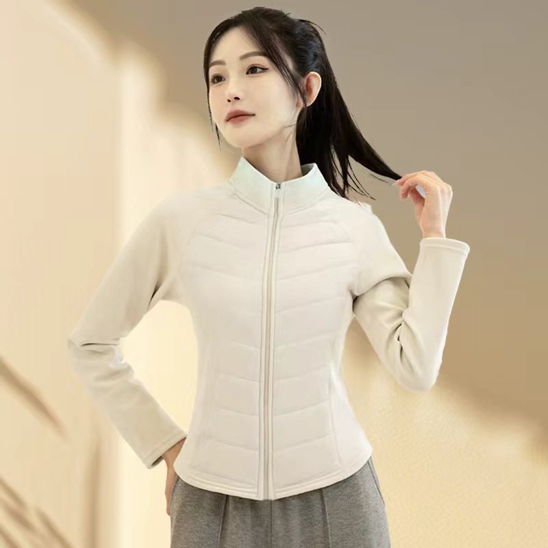 Women's quilted jacket with stand-up collar and graphene inner lining
