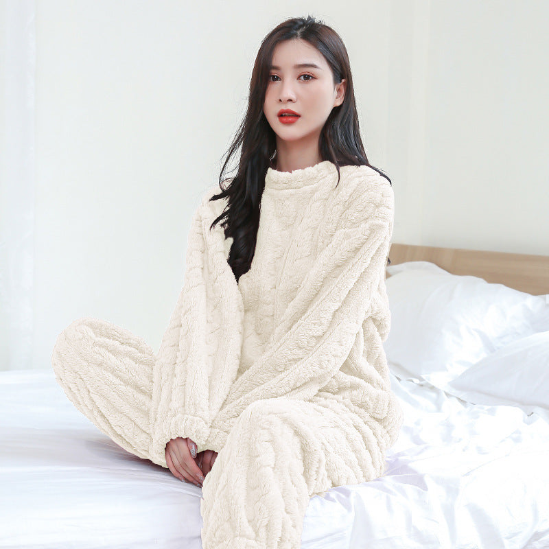 Women's house suit made of coral fleece, warm and solid color