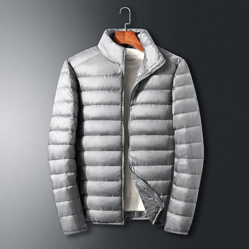 Lightweight men's down jacket with hood, white duck down lining