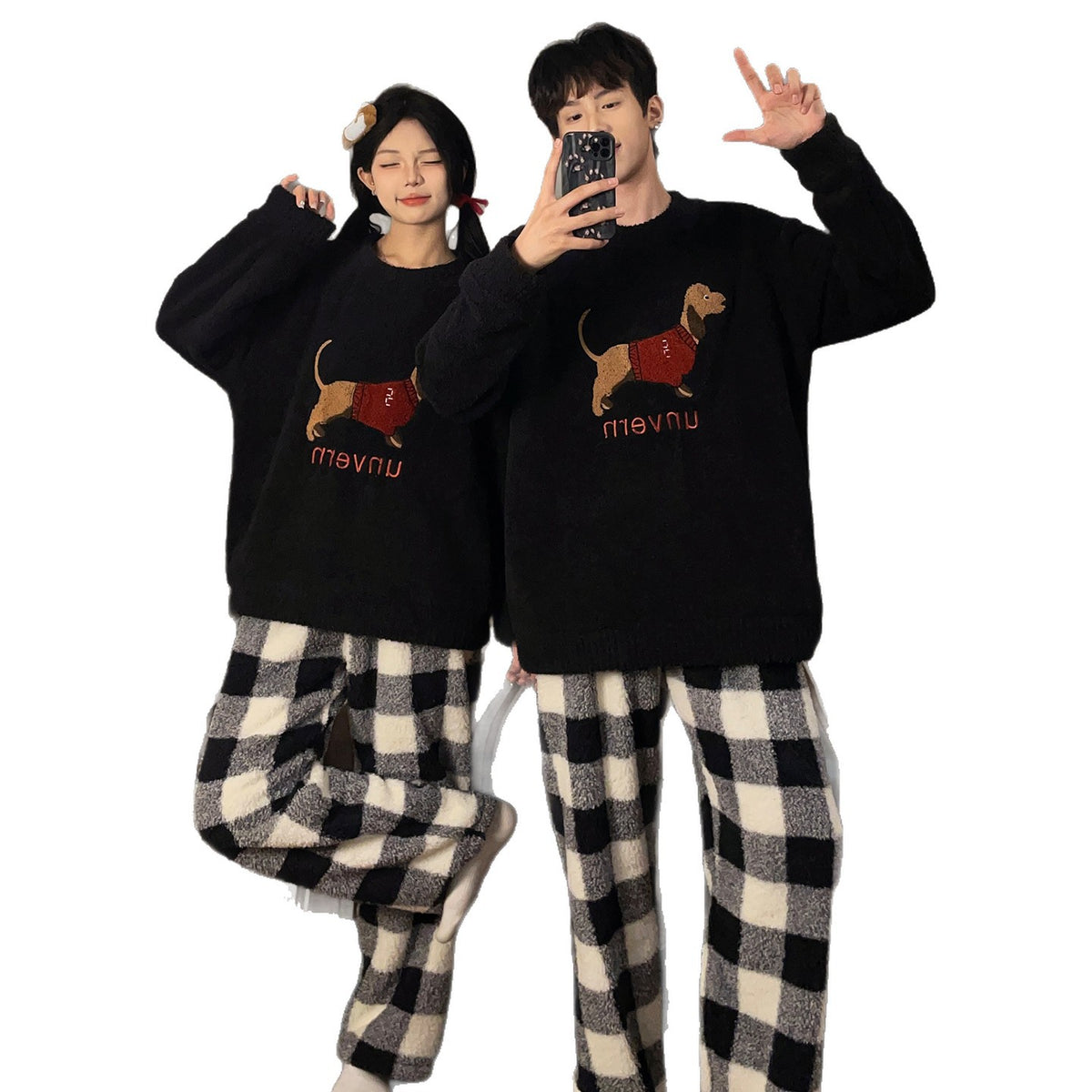 Fluffy couple pajama set made of coral fleece