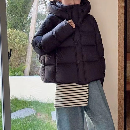 Light short women's down jacket