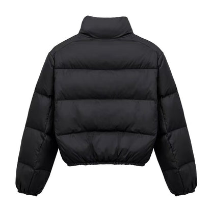 Short women's quilted jacket with zipper