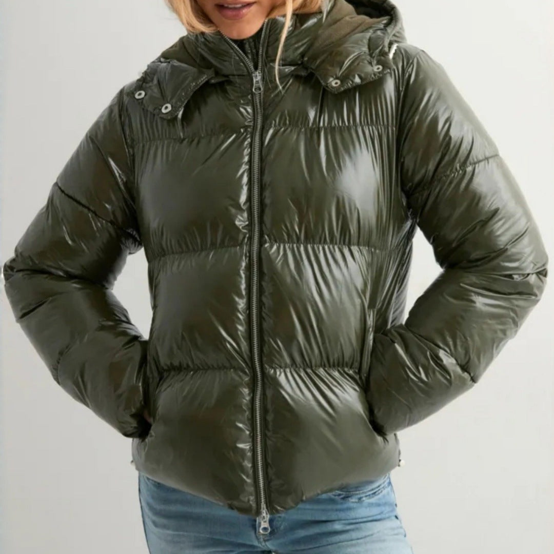 Padded women's hoodie with 3D effect