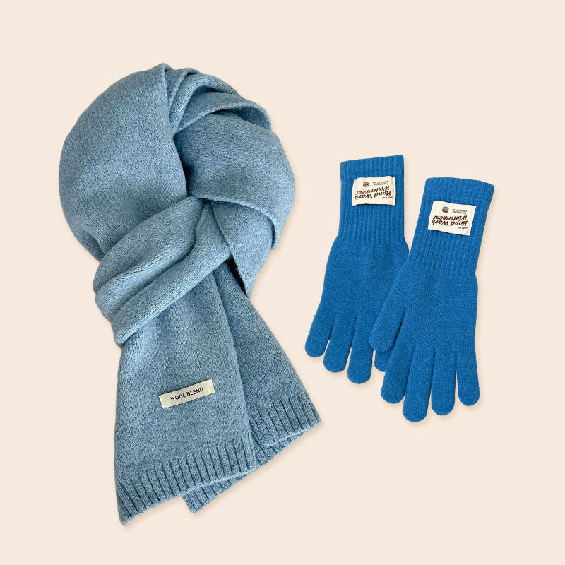 Knitted scarf made of wool blend fabric, 160 cm