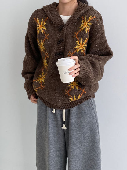 Hooded pullover with snowflake pattern, knitted