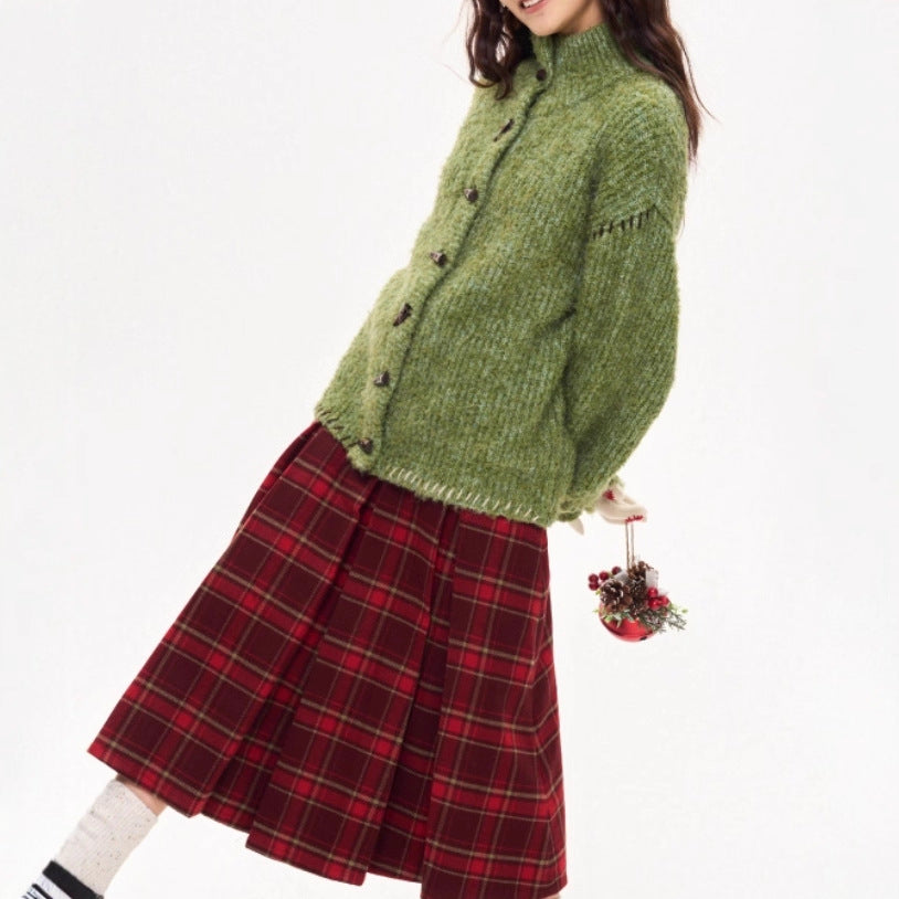 Chunky knit sweater in Christmas green