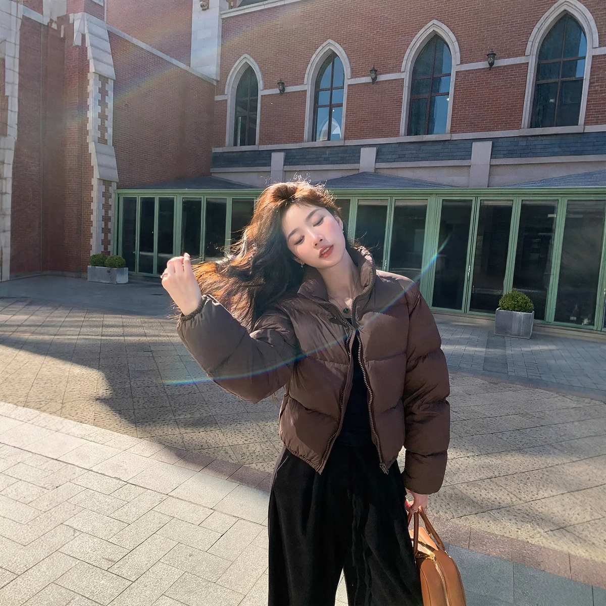 Ladies' down jacket, short, fashionable and warm