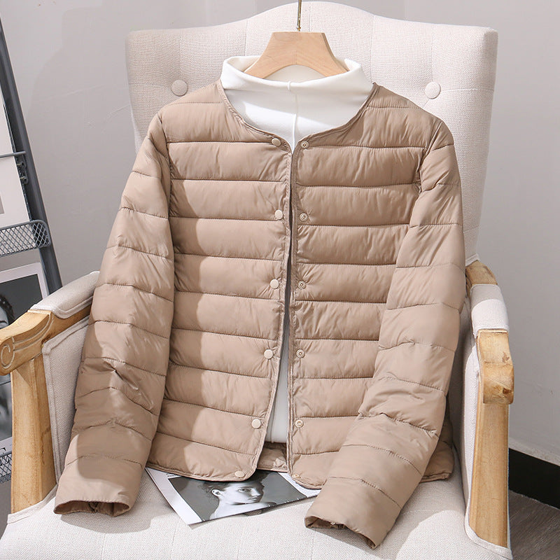 Lightweight, reversible women's quilted jacket