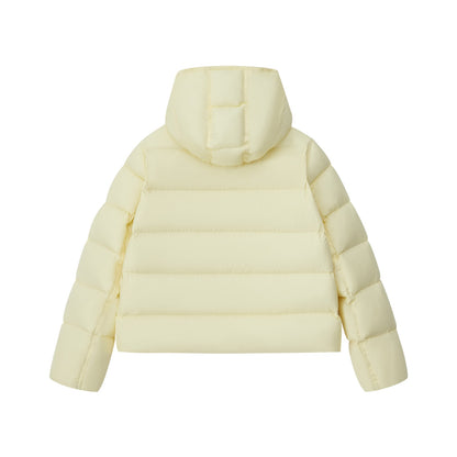 Short ladies' down jacket with goose down filling
