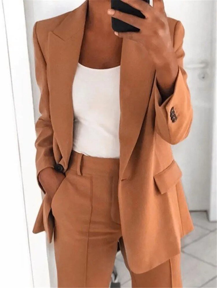 Set suit for women