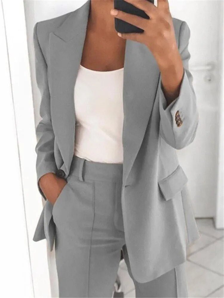 Set suit for women