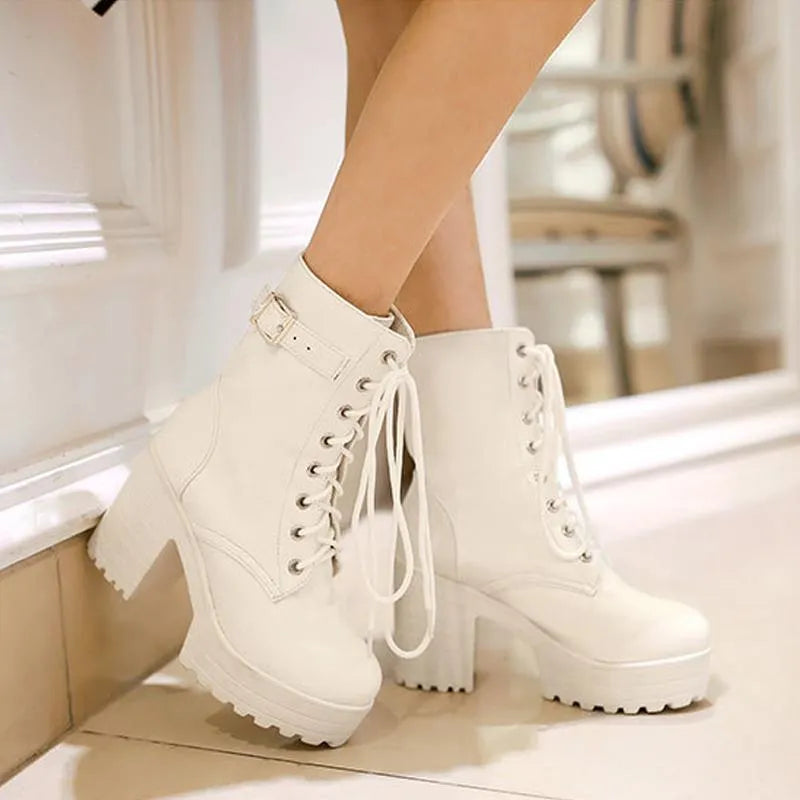 EVA-US | Martin Boots with Lacing and High Heel