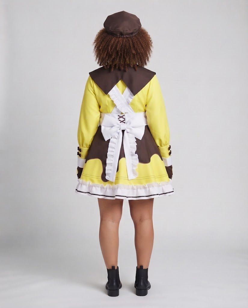 Ladies costume dress with animal motifs and various accessories EVA-US