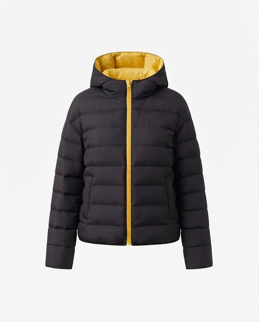 Women nan minimalist short thermo quilted jacket with ergonomic hood, tailored seam design and windproof outer shell