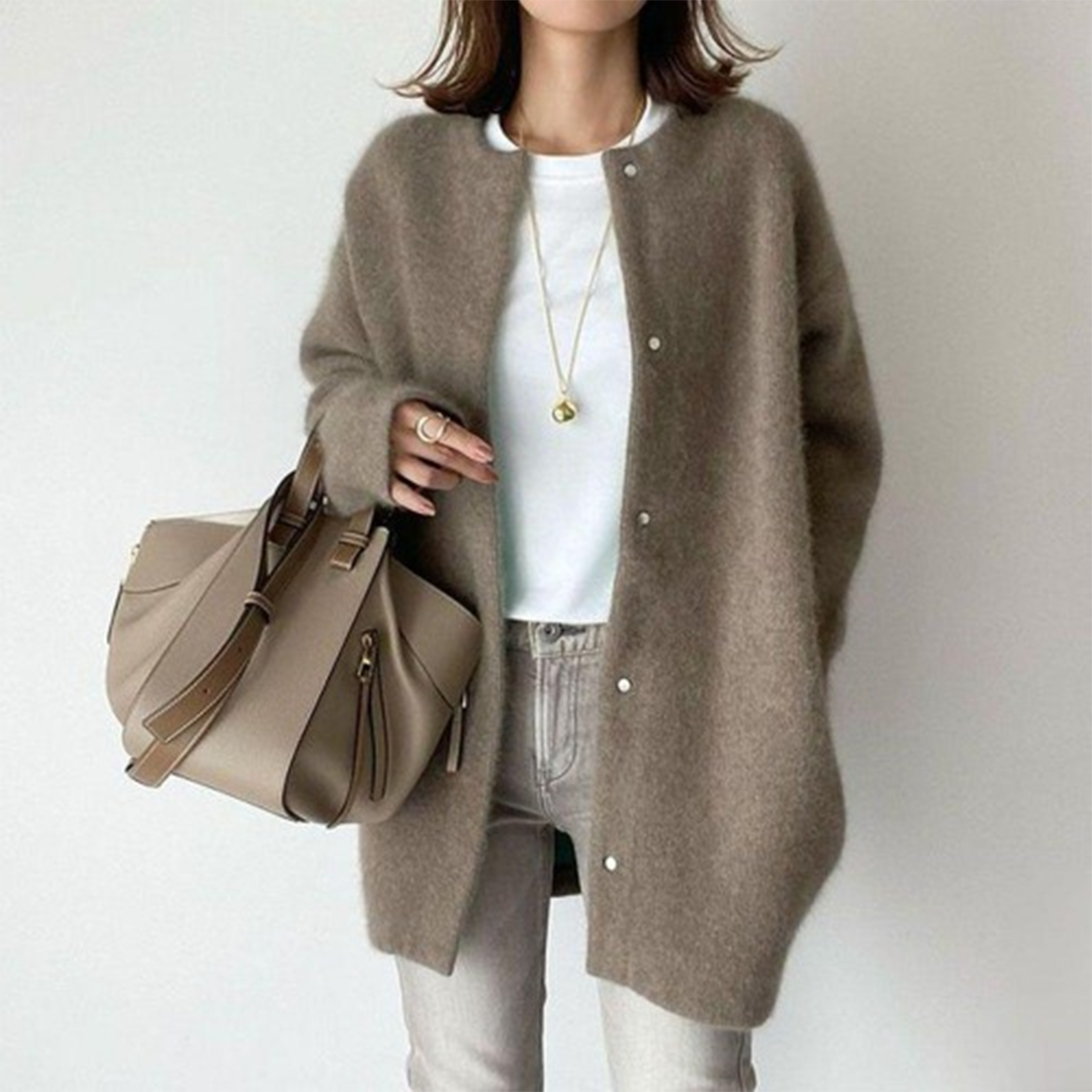 EVA-US | Stylish Cardigan With Style