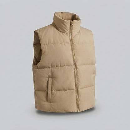 Women's sleeveless thermo quilted vest with high shawl collar and practical side pockets